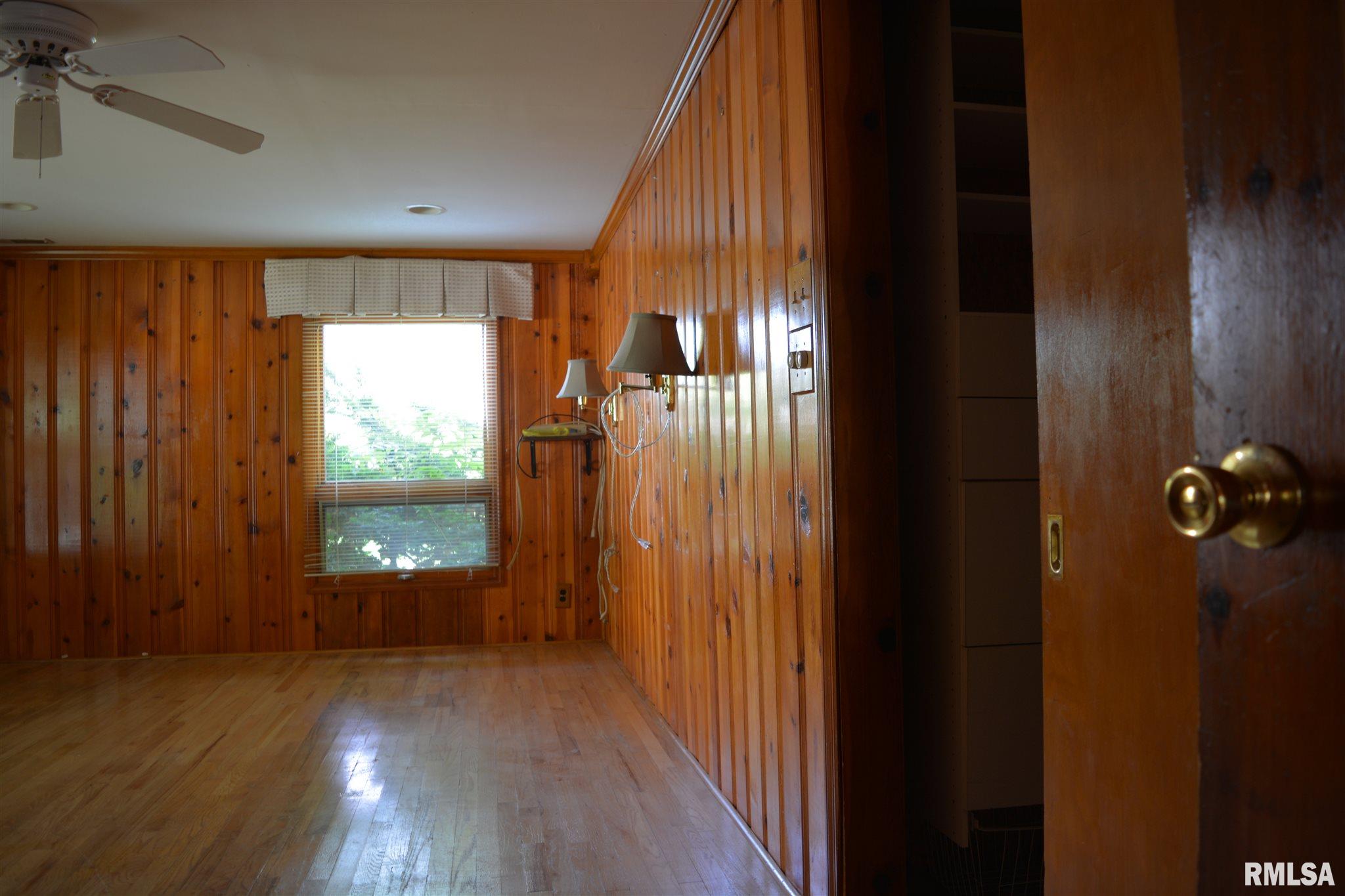 70 West Fairview Lane Springfield, IL 62711 - Photo 12 of 17 Gallery Image 12