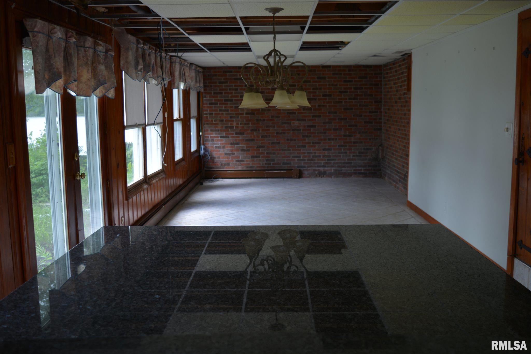 70 West Fairview Lane Springfield, IL 62711 - Photo 17 of 17 Gallery Image 17