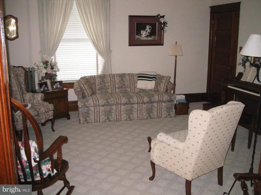 1540 Newport Road Manheim, PA 17545 - Photo 6 of 14