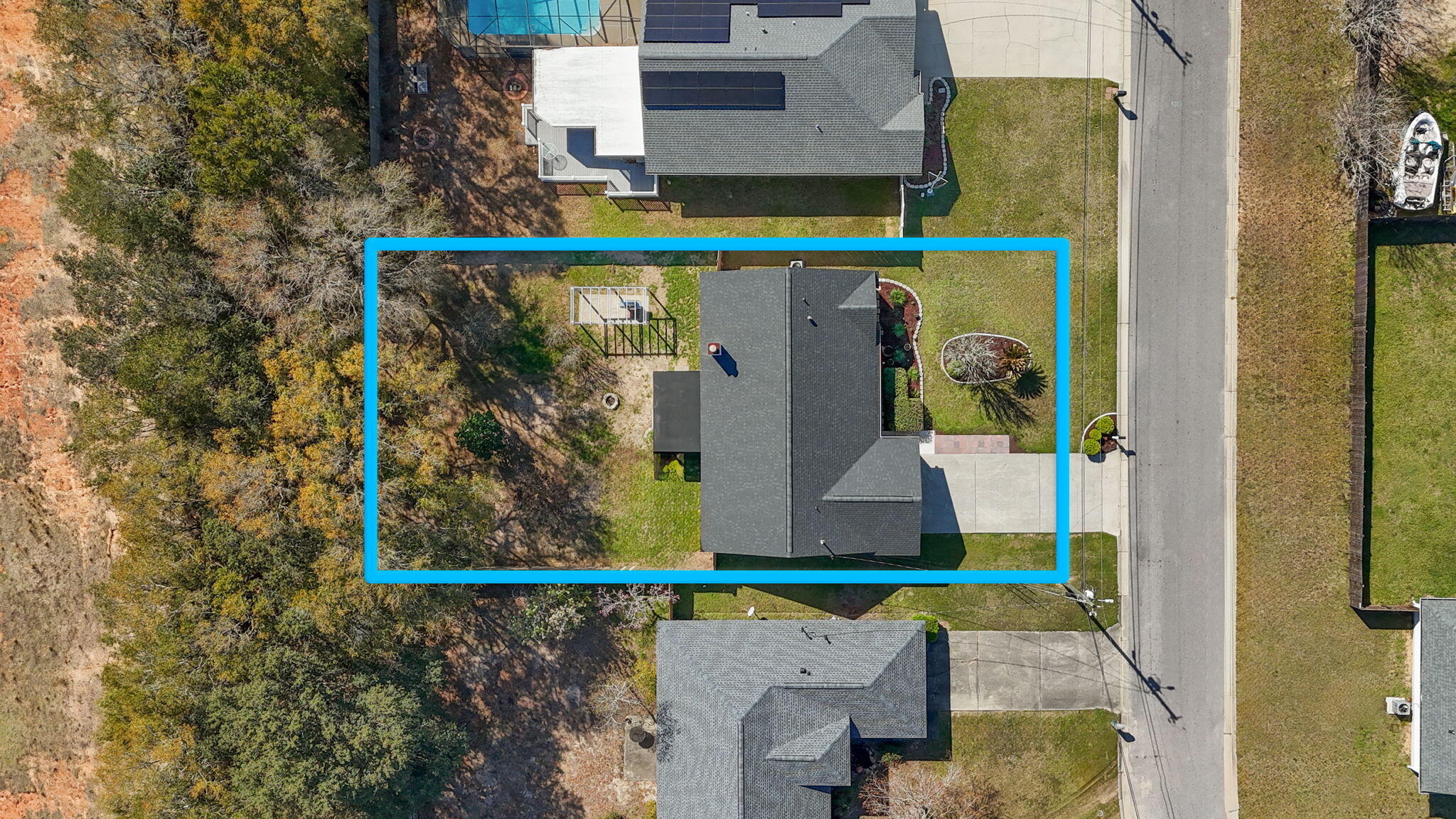 6779 Cedar Ridge Circle Milton, FL 32570 - Photo 3 of 46 a view of a park with iron fence