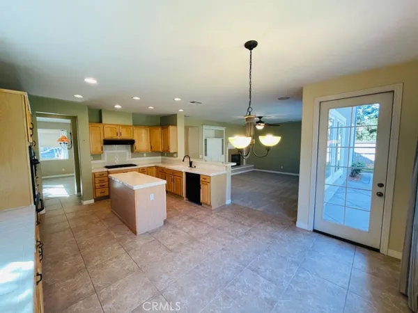 $5,995 | 1574 Glencrest Drive, San Marcos, CA 92078
