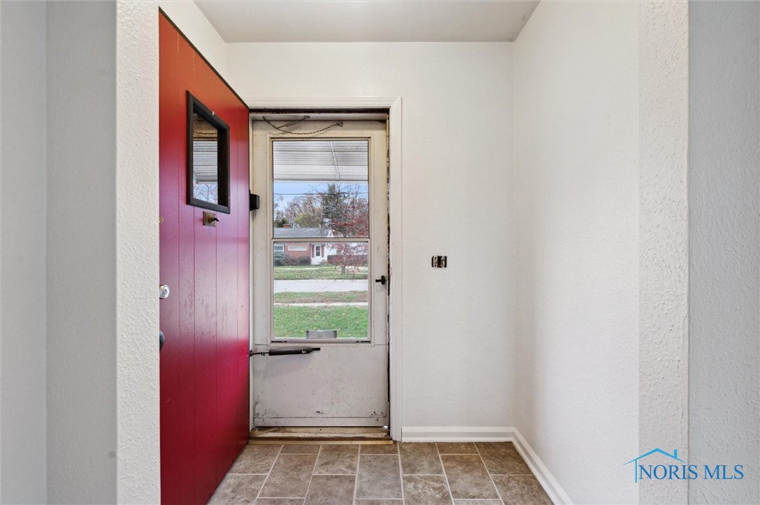 3247 Sherbrooke Road Toledo, OH 43606 - Photo 7 of 46 Gallery Image 7