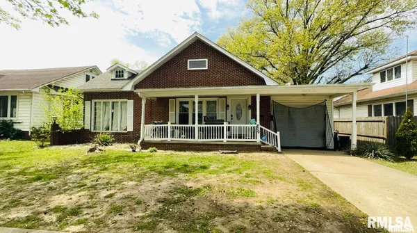 $112,000 | 809 North 12th Street, Herrin, IL 62948