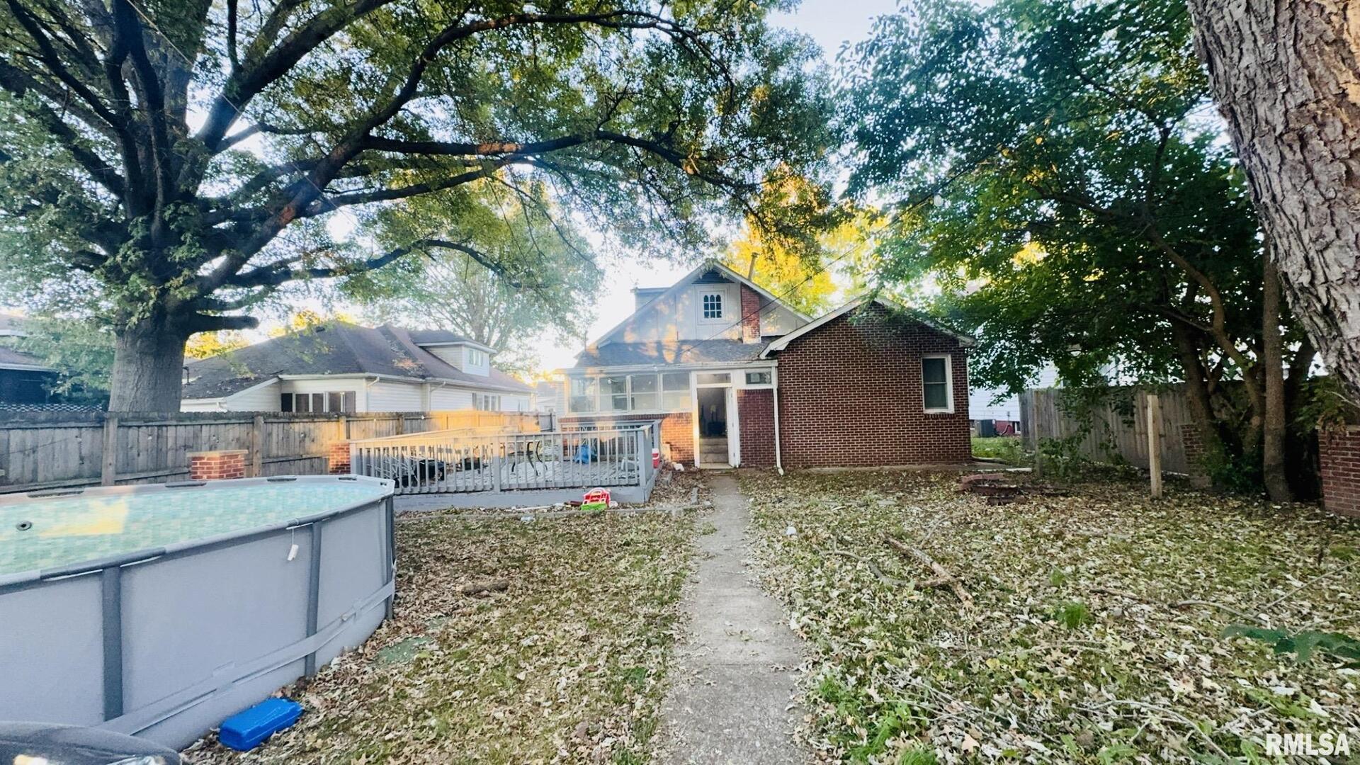 809 North 12th Street Herrin, IL 62948 - Photo 4 of 15