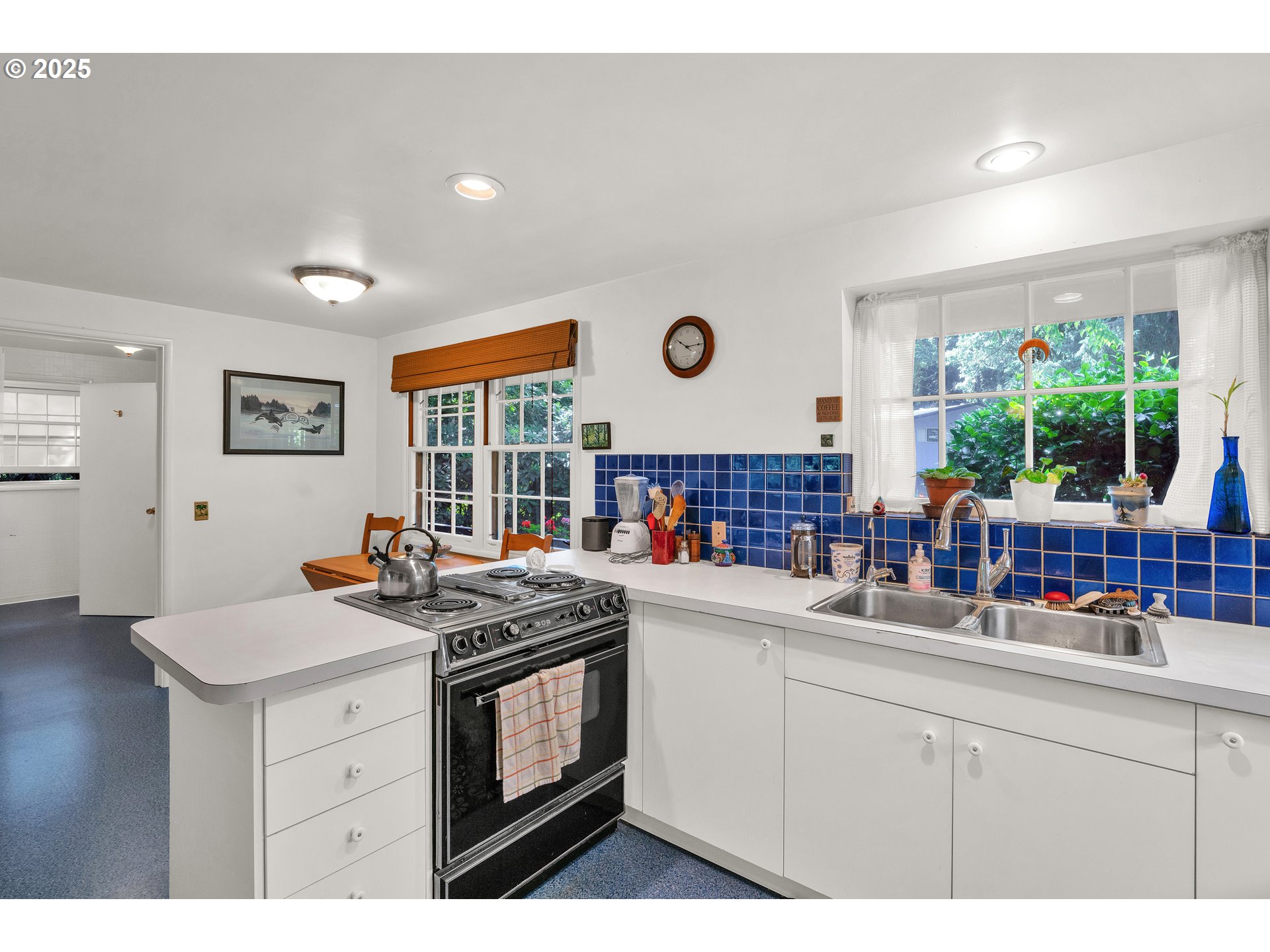 607 East 39th Place Eugene, OR 97405 - Photo 15 of 43