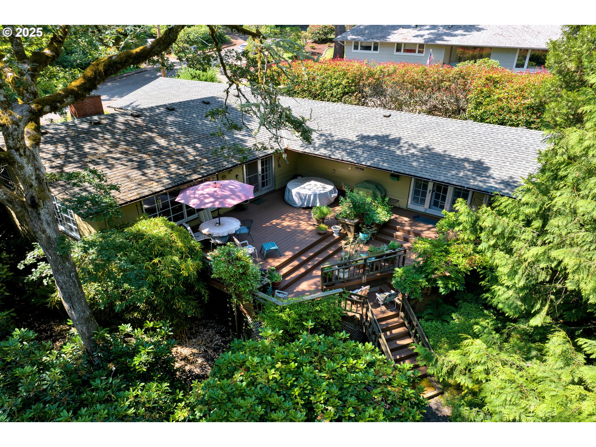 607 East 39th Place Eugene, OR 97405 - Photo 40 of 43