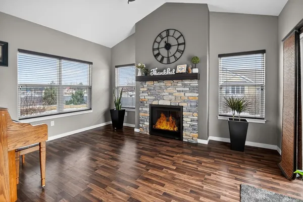 $725,000 | 493 Crescendo Drive, Sun Prairie, WI 53590