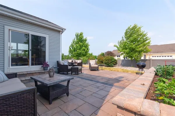 $725,000 | 493 Crescendo Drive, Sun Prairie, WI 53590