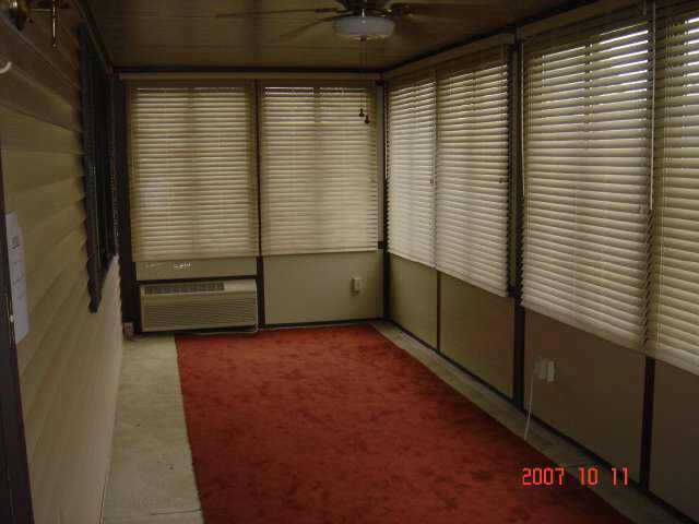2848 Cooper Ridge Road Columbus, OH 43231 - Photo 3 of 9
