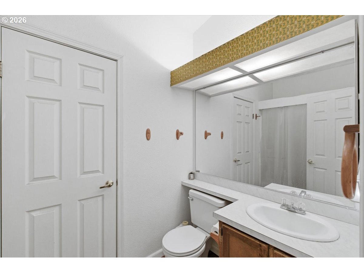 660 Wassom Street Lebanon, OR 97355 - Photo 21 of 48