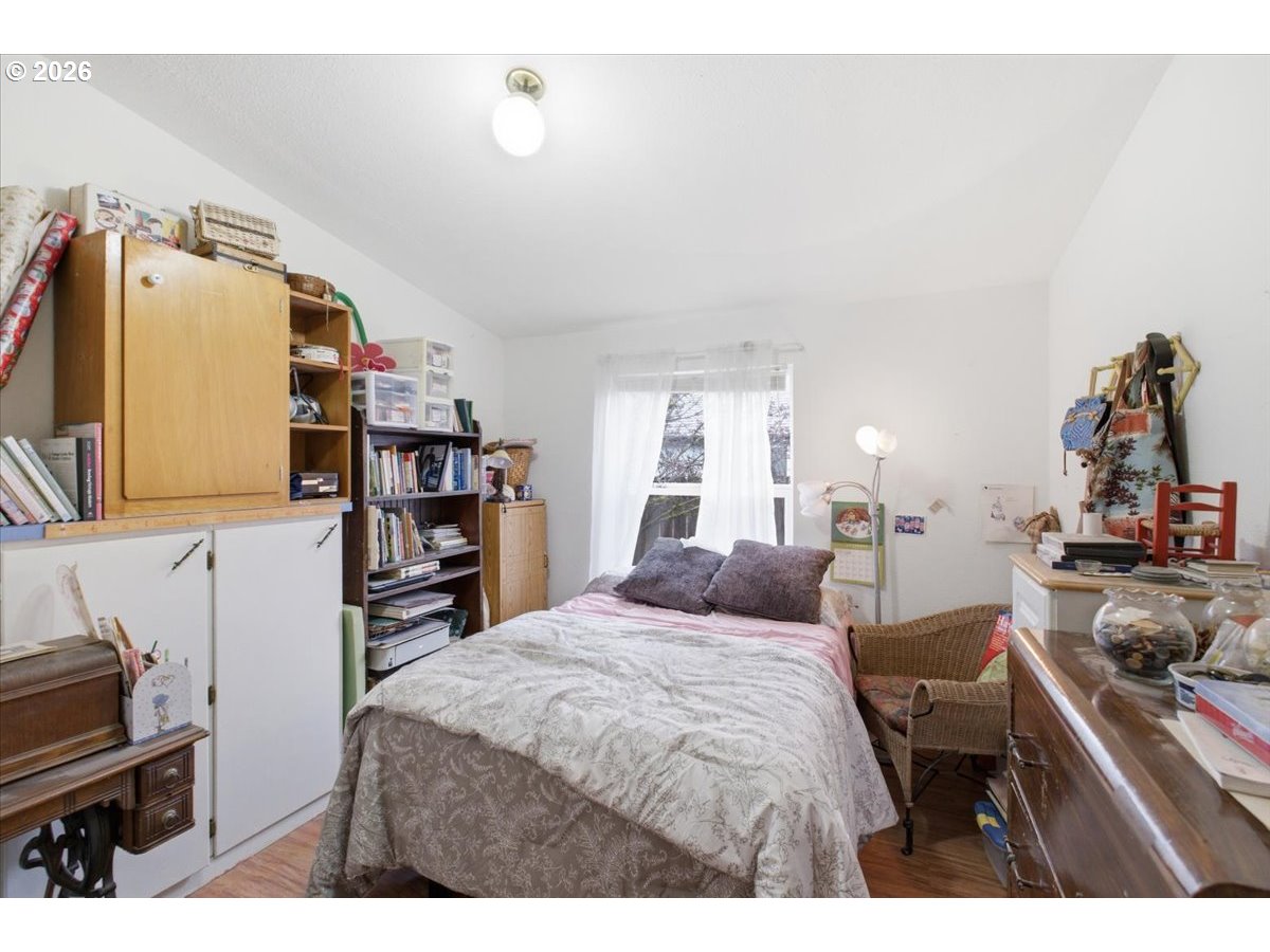 660 Wassom Street Lebanon, OR 97355 - Photo 22 of 48