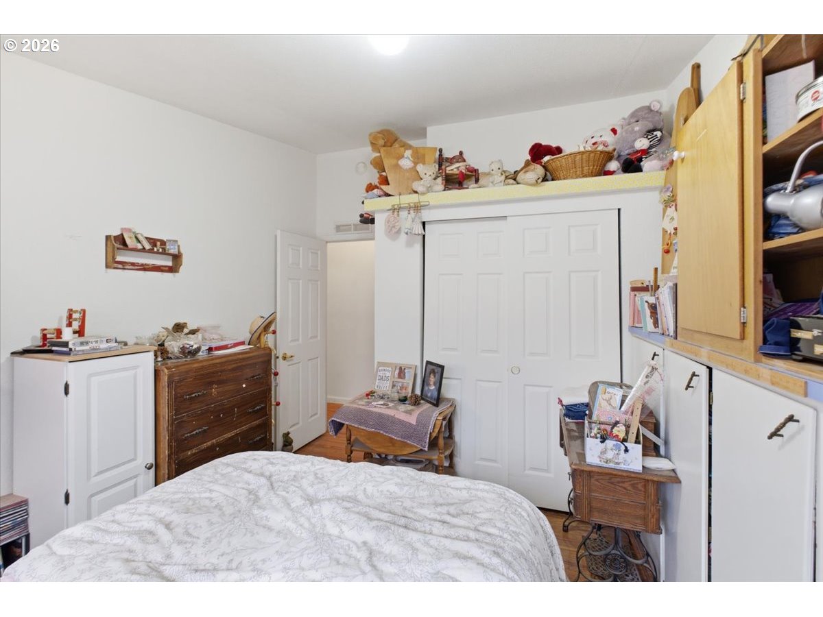 660 Wassom Street Lebanon, OR 97355 - Photo 23 of 48