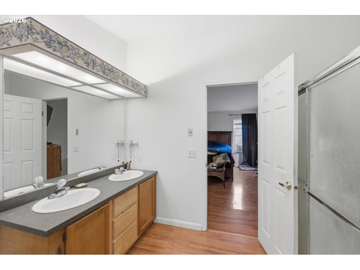 660 Wassom Street Lebanon, OR 97355 - Photo 29 of 48