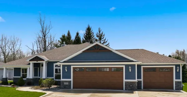 $469,900 | 109 Duncastle Court, Angola, IN 46703