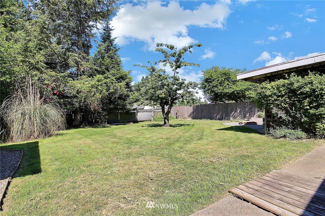 16303 Southeast Petrovitsky Road Renton, WA 98058 - Photo 23 of 24 Gallery Image 23