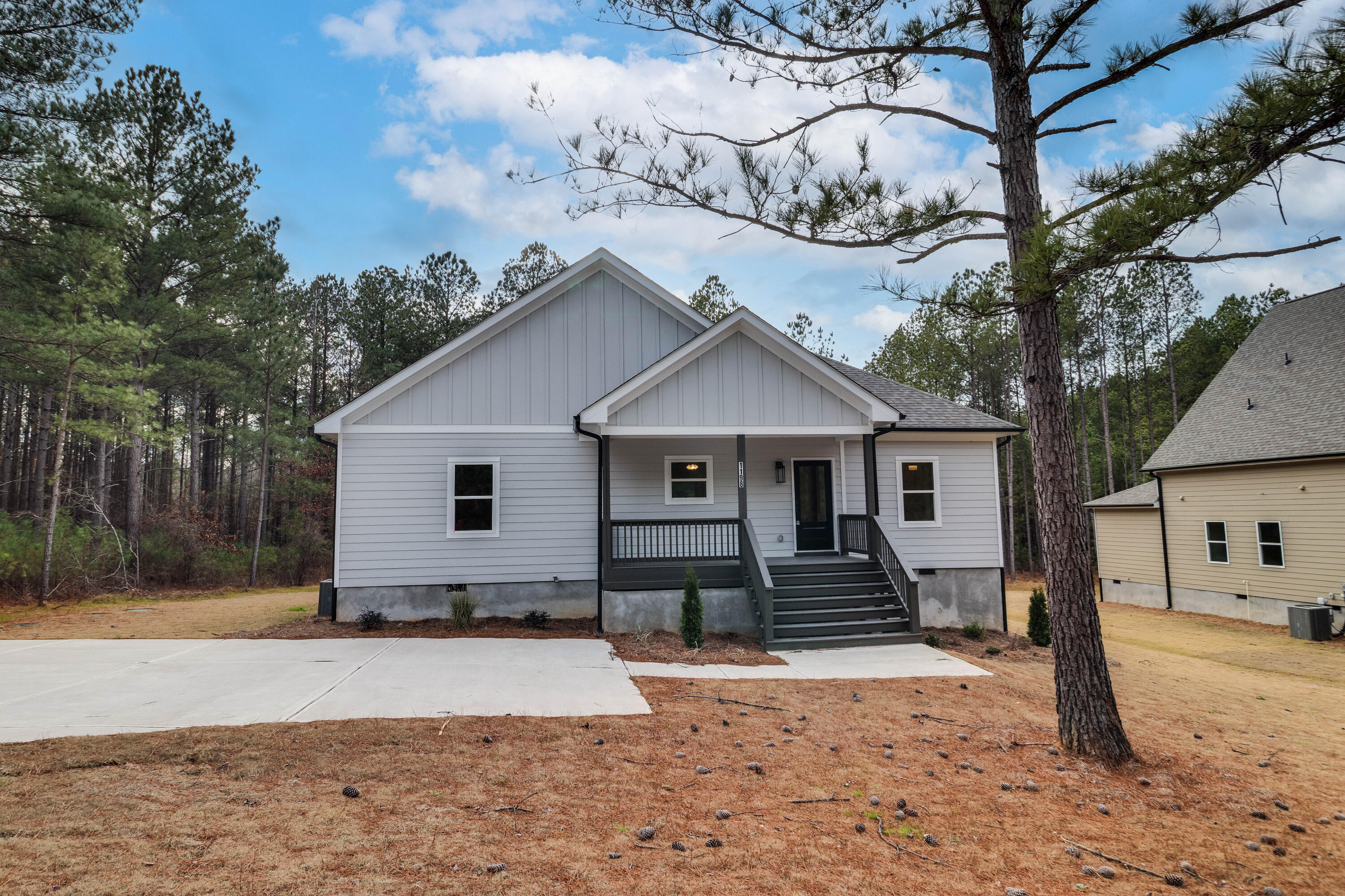 1198 Sunset Cove Tignall, GA 30668 - Photo 3 of 43 1198 Sunset Cove-29