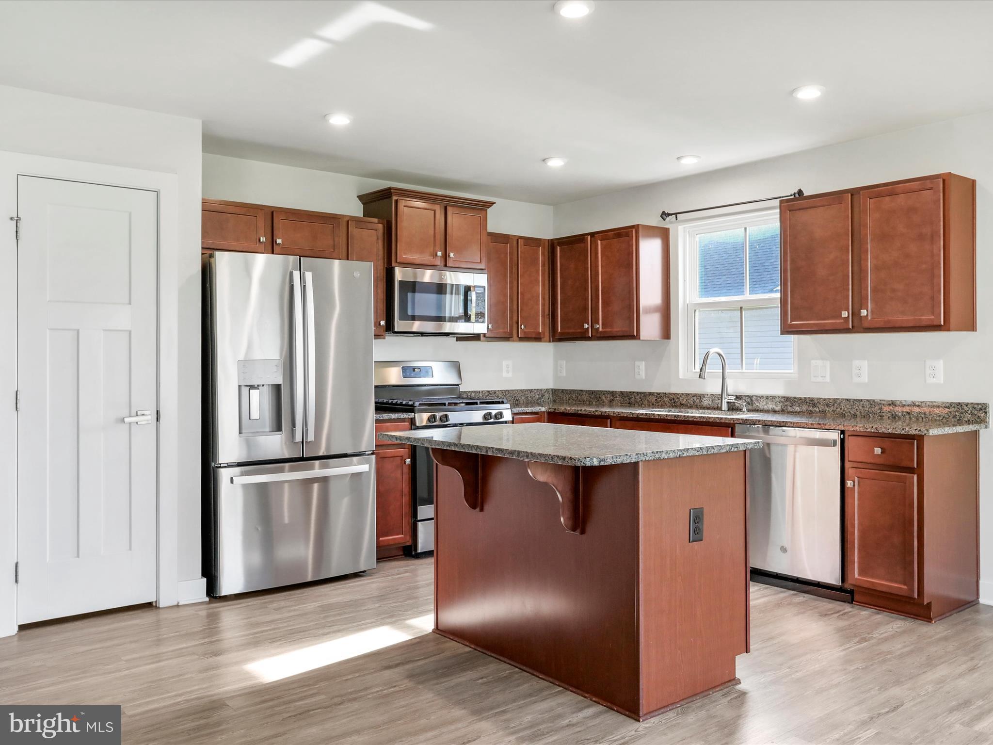 403 Rushbrook Road Martinsburg, WV 25403 - Photo 10 of 30