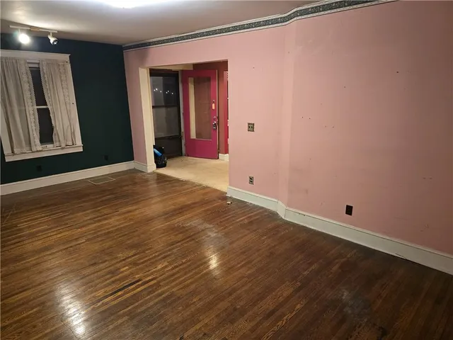 $225,000 | 4114 Charlotte Street, Kansas City, MO 64110