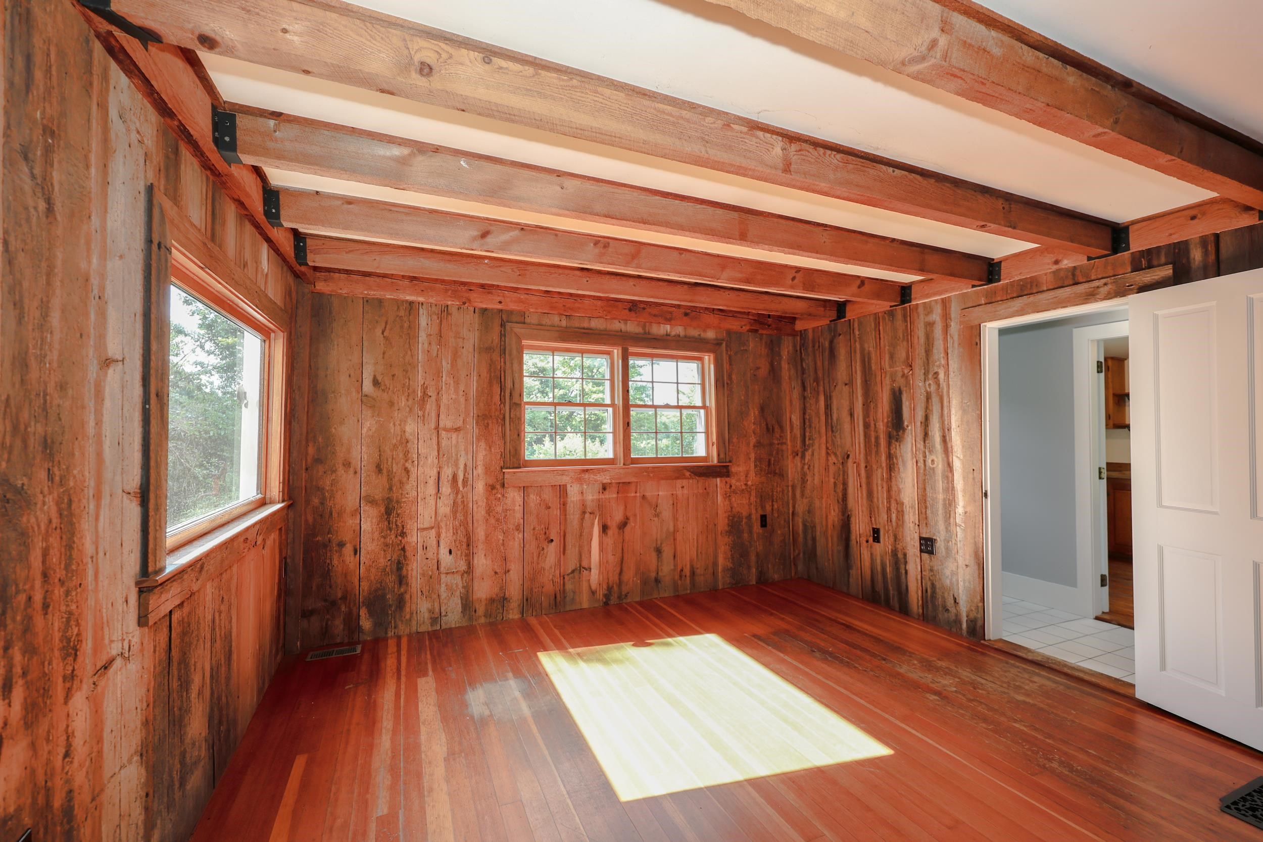 107 Greenfield Road New Boston, NH 03070 - Photo 7 of 59