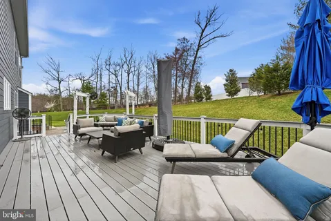 $1,985,000 | 8940 Silvan Woods Court, Fairfax, VA 22031