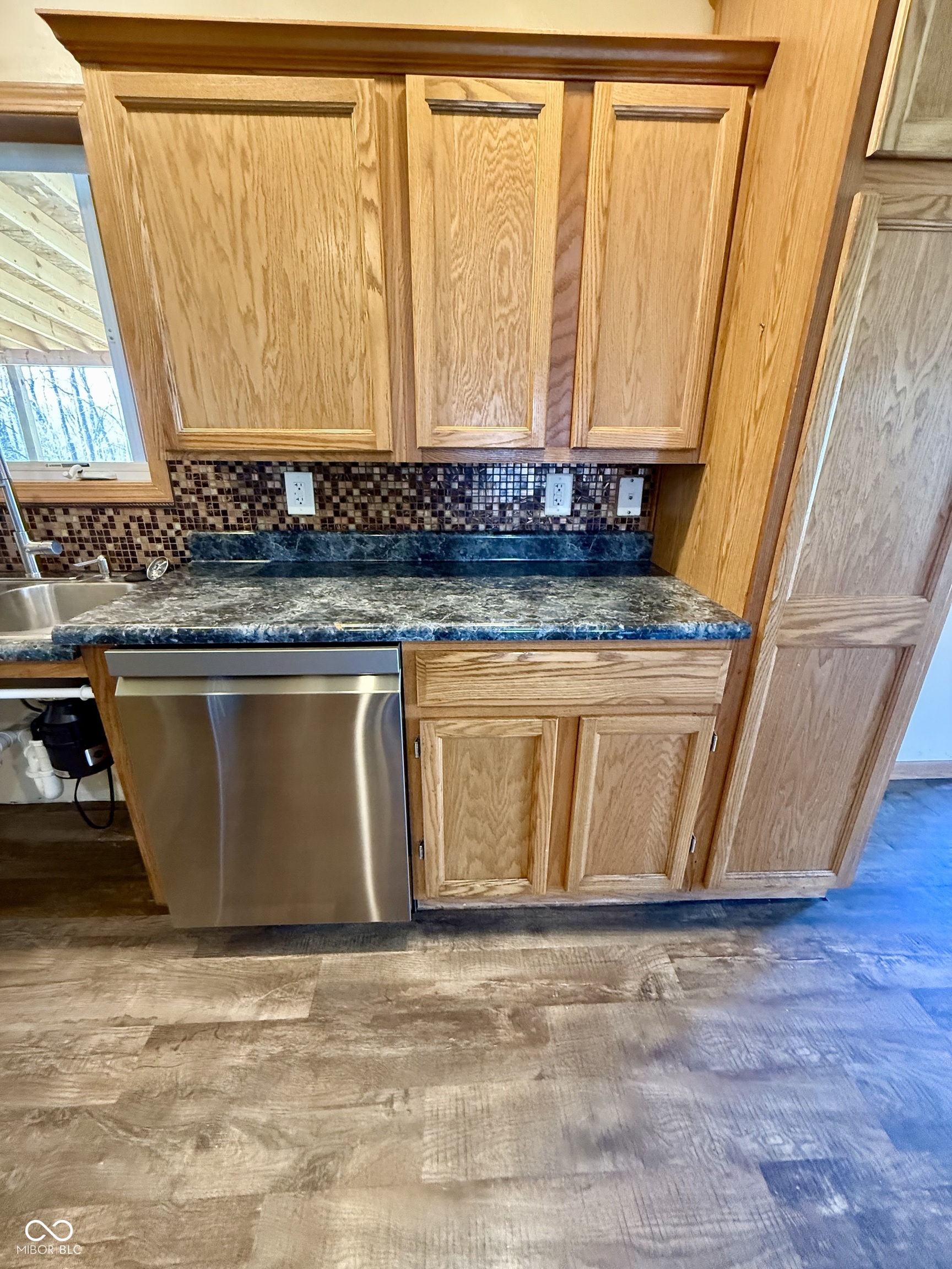 308 North Market Street Carthage, IN 46115 - Photo 8 of 25