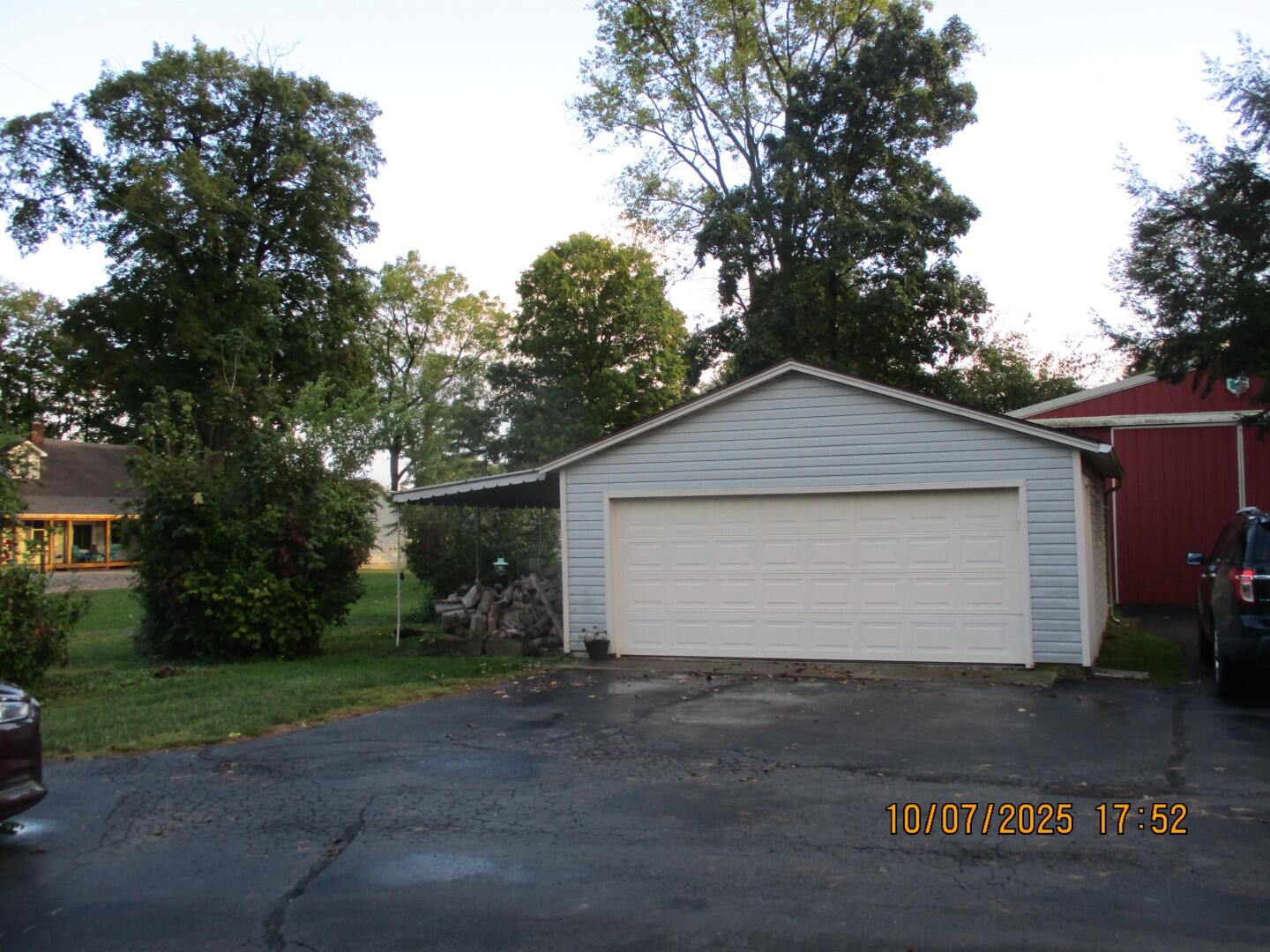 7540 Agenbroad Road New Carlisle, OH 45344 - Photo 33 of 44