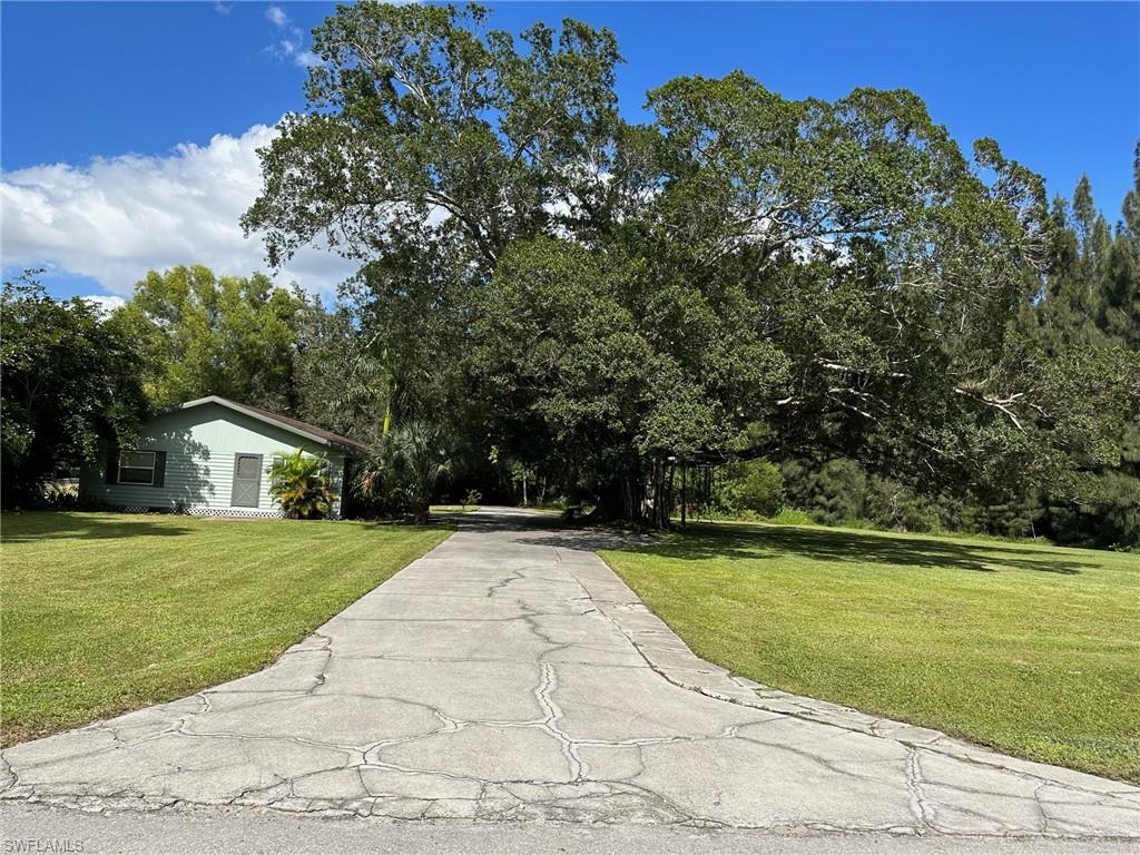 5379 Myrtle Lane Naples, FL 34113 - Photo 2 of 3 Gallery Image 2