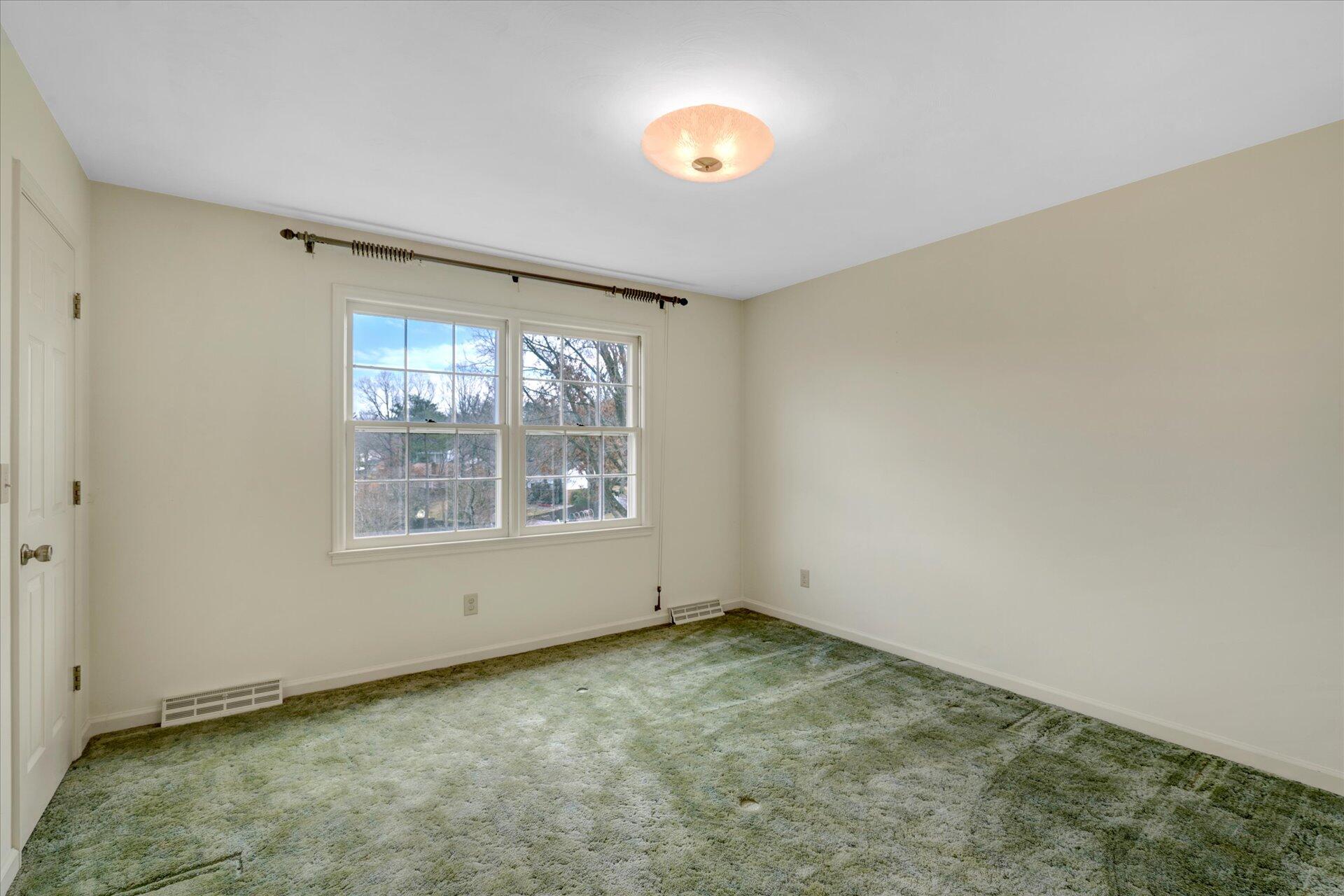 306 Ridgeview Road Blue Ridge, VA 24064 - Photo 15 of 30 an empty room with a window