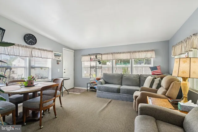 $310,000 | 409 9th Avenue, Lindenwold, NJ 08021