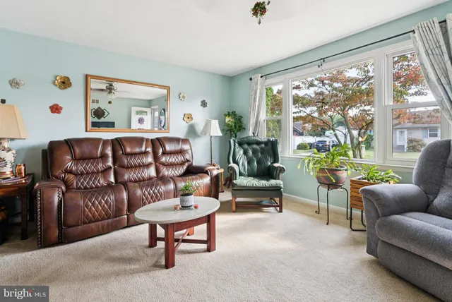 $310,000 | 409 9th Avenue, Lindenwold, NJ 08021