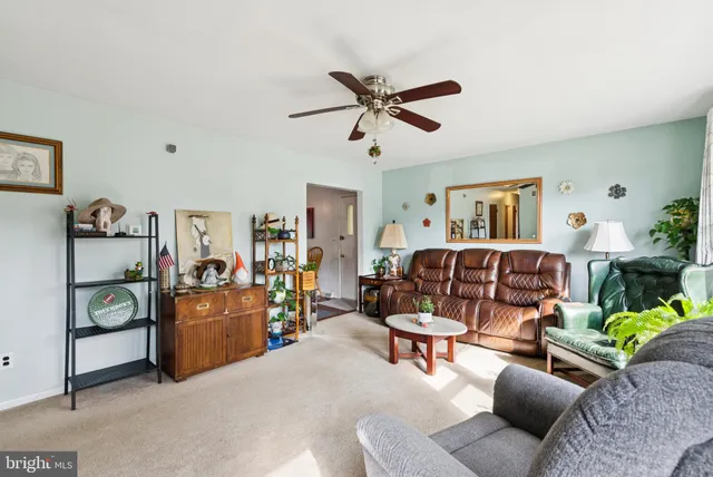 $310,000 | 409 9th Avenue, Lindenwold, NJ 08021