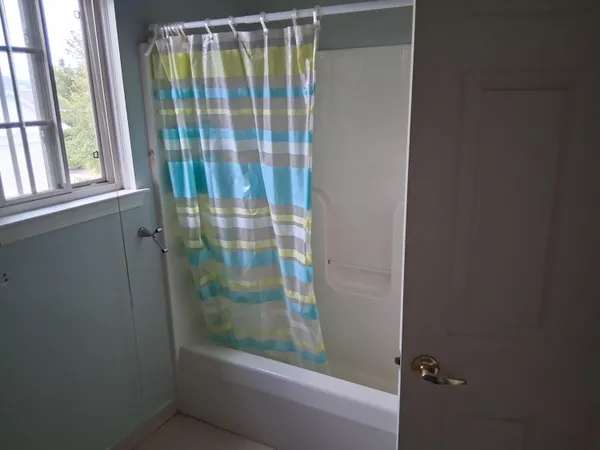 $202,000 | 23869 McCort Drive, Flat Rock, MI 48134