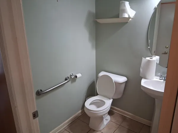 $202,000 | 23869 McCort Drive, Flat Rock, MI 48134