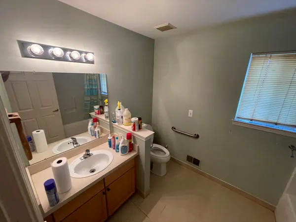 $202,000 | 23869 McCort Drive, Flat Rock, MI 48134