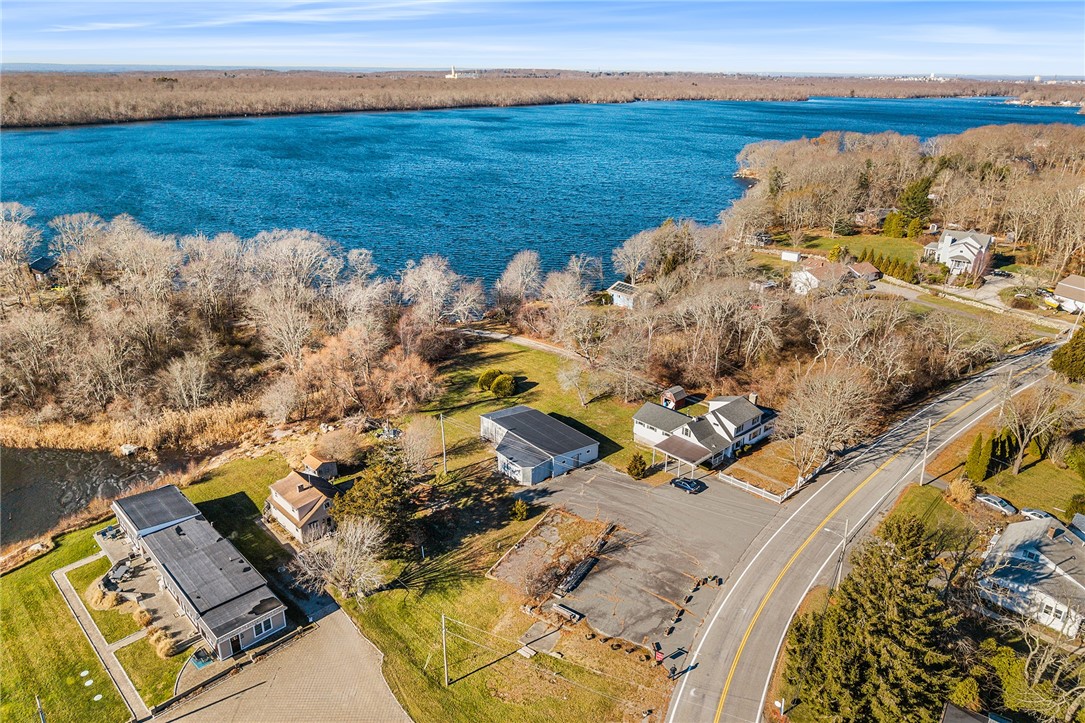 1023 Old Stafford Road Tiverton, RI 02878 - Photo 14 of 17