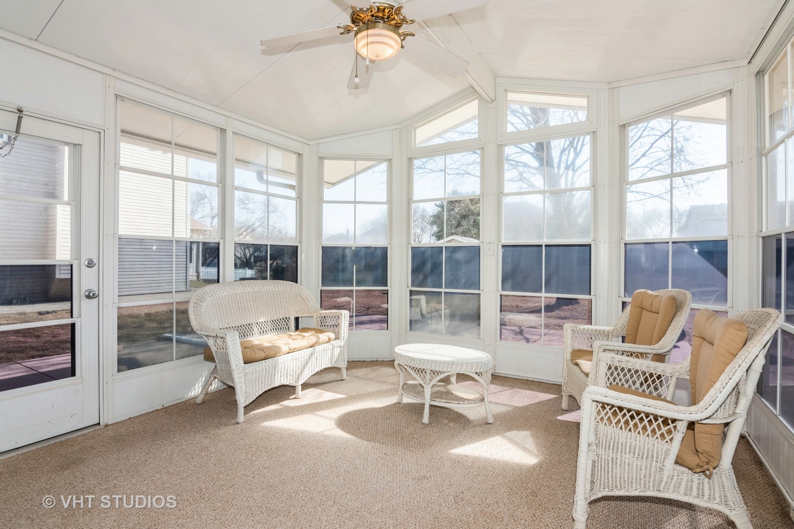 1295 Chatsworth Lane Hoffman Estates, IL 60169 - Photo 12 of 24 a living room with furniture and floor to ceiling windows