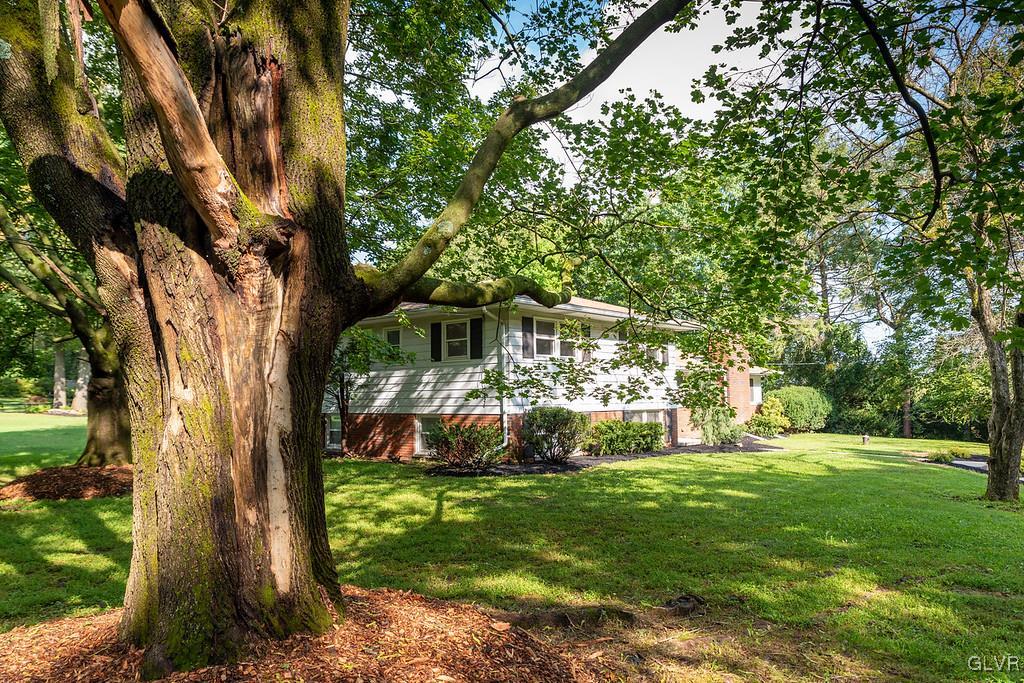 689 Long Lane Road Walnutport, PA 18088 - Photo 32 of 35 Gallery Image 32