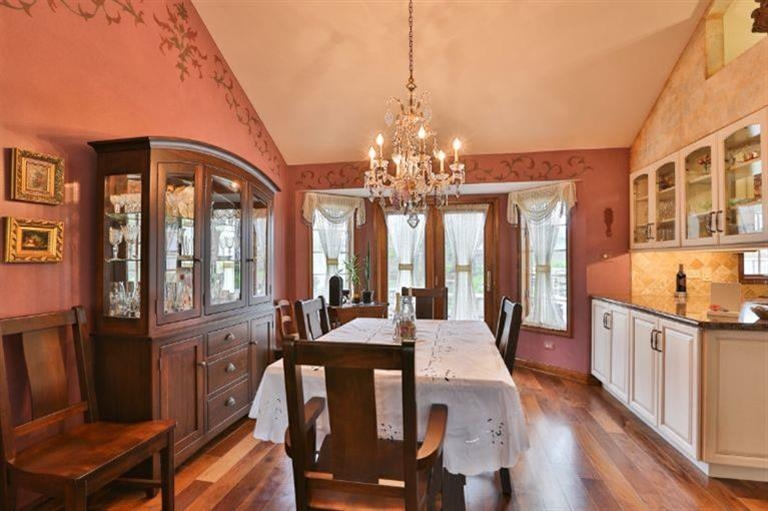 418 Cambridge Road Griffith, IN 46319 - Photo 3 of 10 768x511