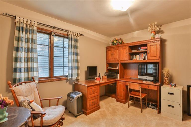 418 Cambridge Road Griffith, IN 46319 - Photo 8 of 10 768x511