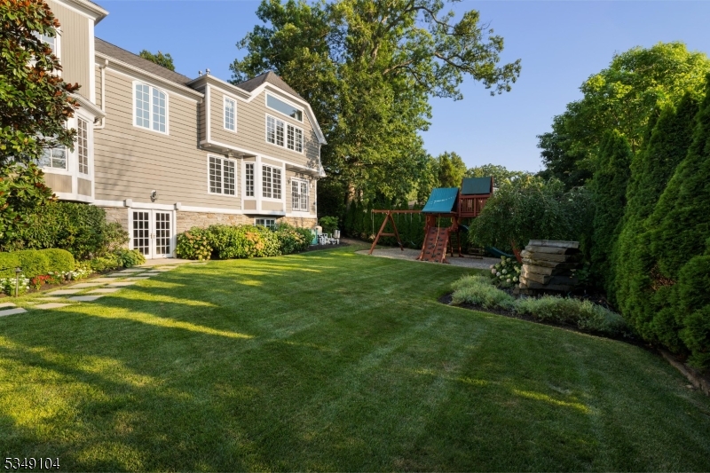 11 Hamilton Road Short Hills, NJ 07078 - Photo 46 of 50