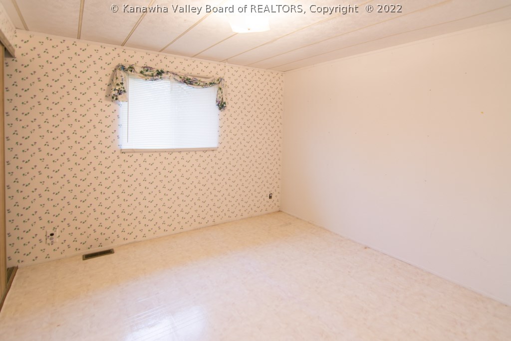 2676 Fisher Ridge Road Kenna, WV 25248 - Photo 19 of 23 Gallery Image 19