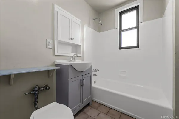 $700,000 | 2317 Utica Avenue | Flatlands