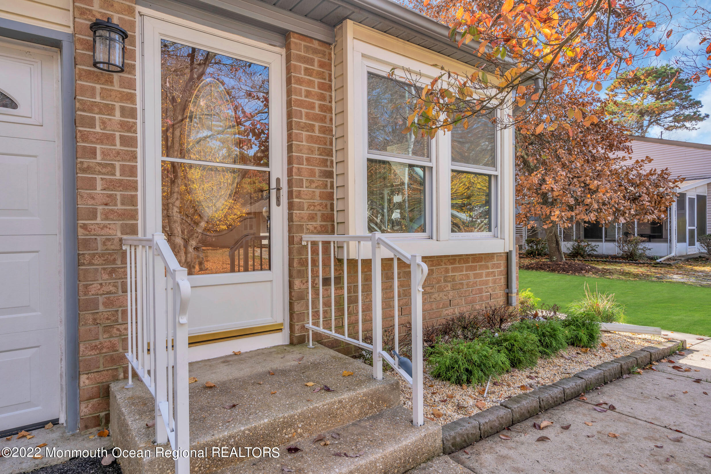 19 B Canton Drive Whiting, NJ 08759 - Photo 3 of 33 1 (3)