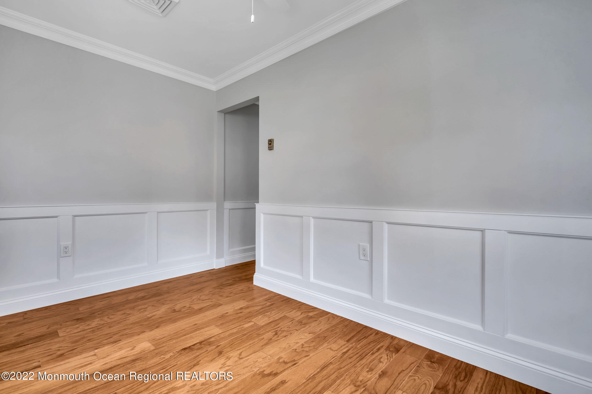 19 B Canton Drive Whiting, NJ 08759 - Photo 7 of 33 5 (3)