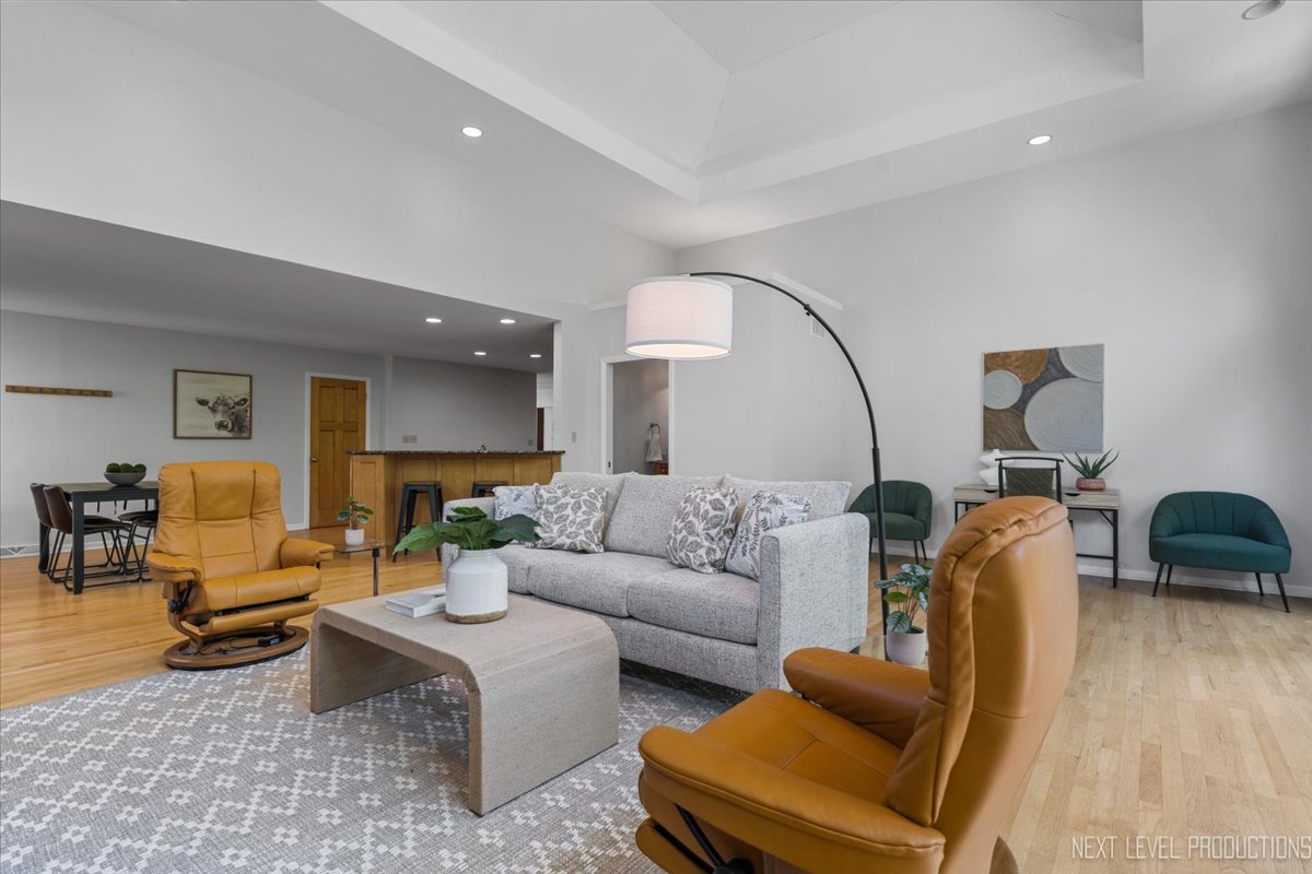 1614 Orth Drive Wheaton, IL 60189 - Photo 13 of 29