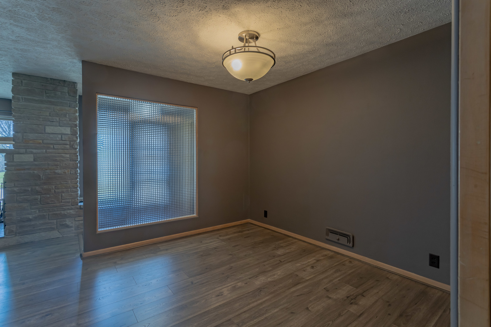 1050 North Main Street Rochelle, IL 61068 - Photo 11 of 27
