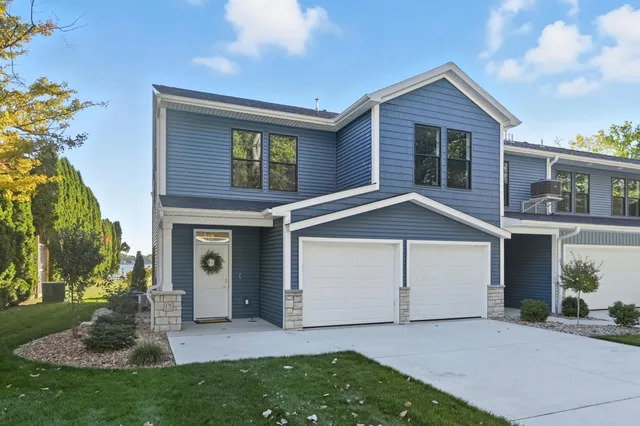 $895,000 | 15 Ln 345 Crooked Lake, Angola, IN 46703