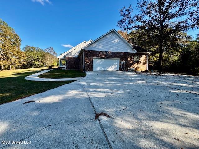 95 Ridgeland Drive Carriere, MS 39426 - Photo 9 of 27 Garage