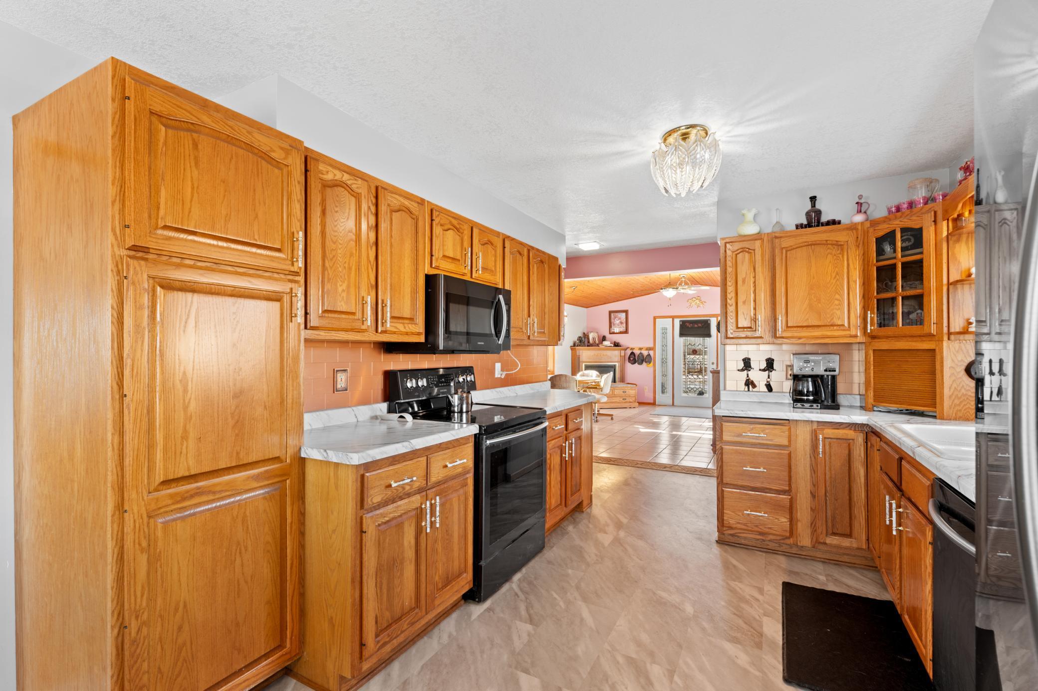 25435 555th Avenue Austin, MN 55912 - Photo 11 of 53