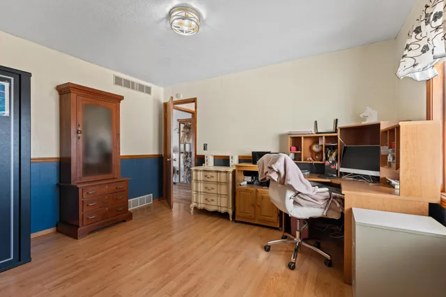 $575,000 | 25435 555th Avenue, Austin, MN 55912